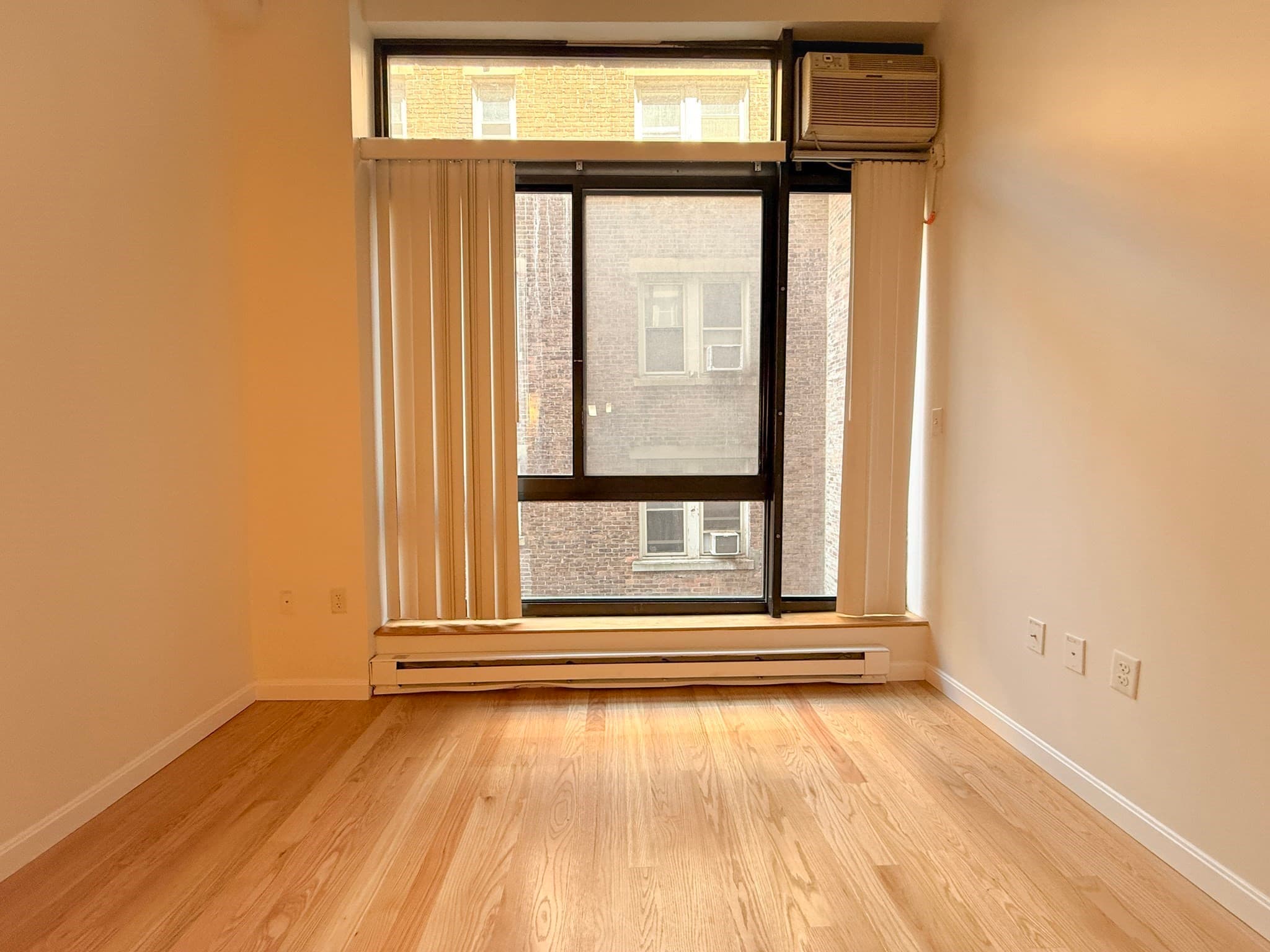 Condominium at 12 Stoneholm St # 309, Boston MA 02215, photo 4 of 18