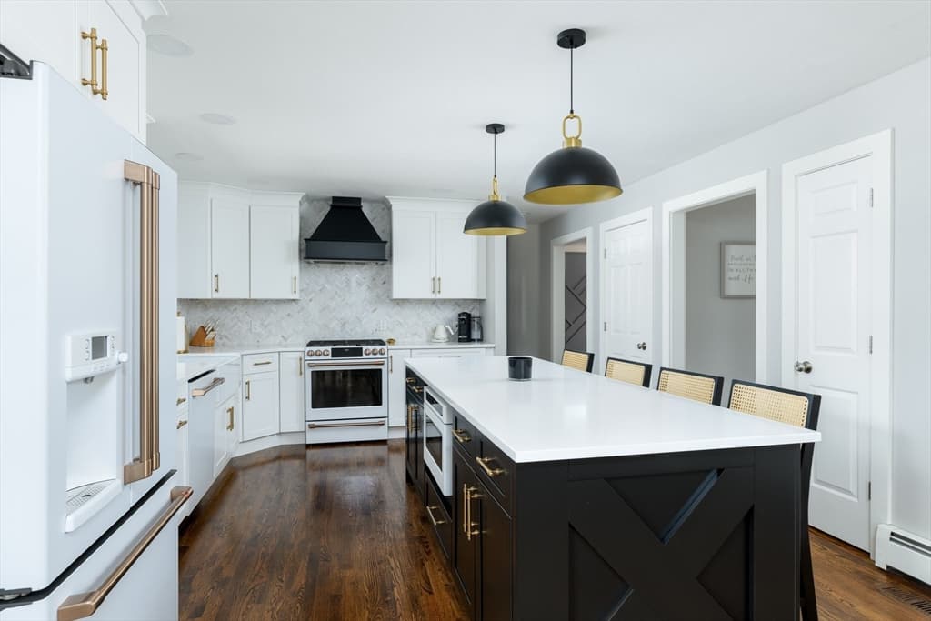 21 Round Table Road, Shrewsbury MA 01545 photo 7