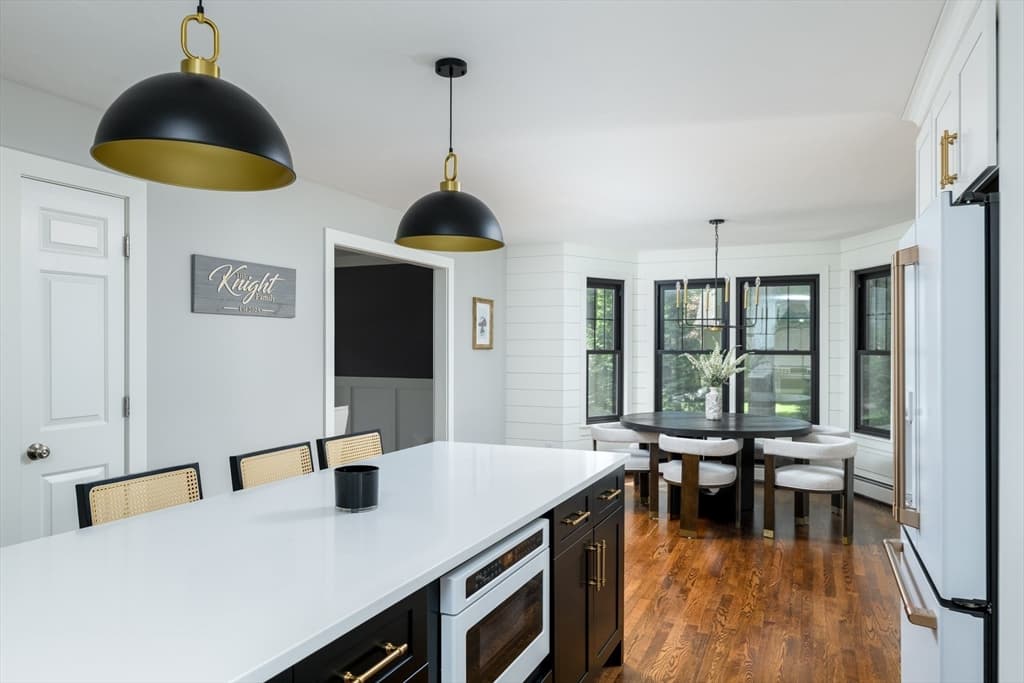 21 Round Table Road, Shrewsbury MA 01545 photo 5
