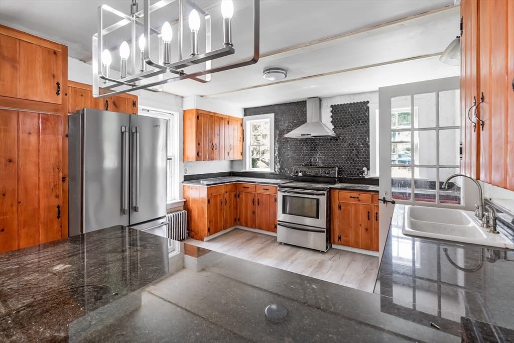 Single Family Residence at 20 School St, Rehoboth MA 02769, photo 6 of 41