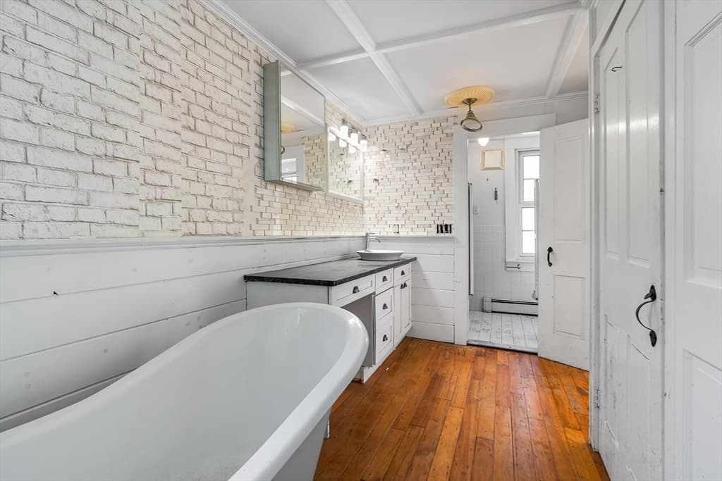 Single Family Residence at 20 School St, Rehoboth MA 02769, photo 12 of 41