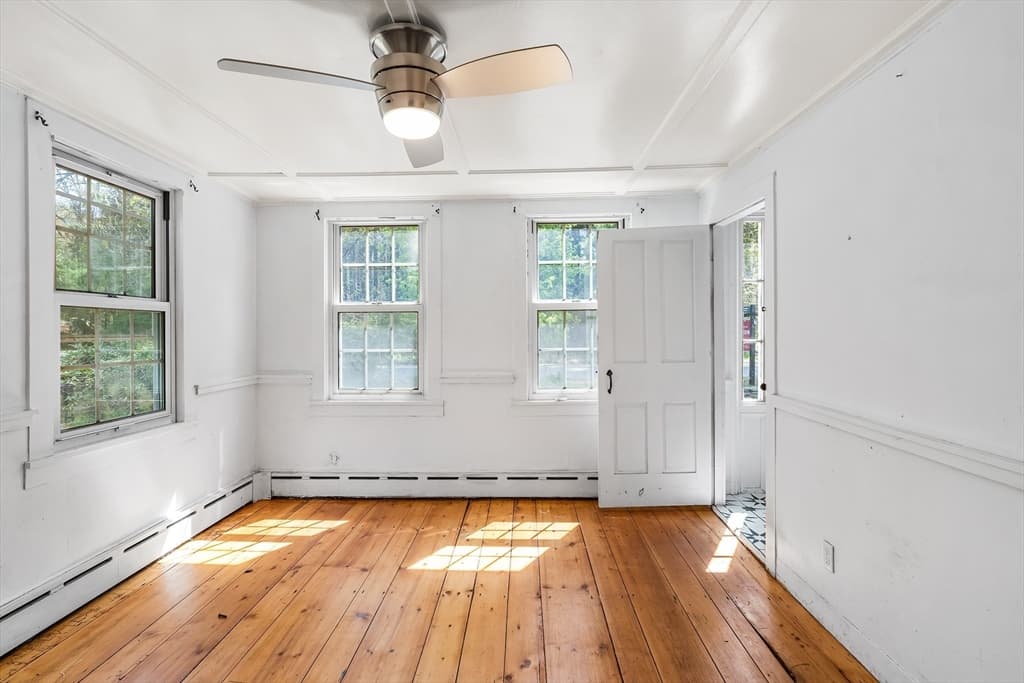 Single Family Residence at 20 School St, Rehoboth MA 02769, photo 10 of 41