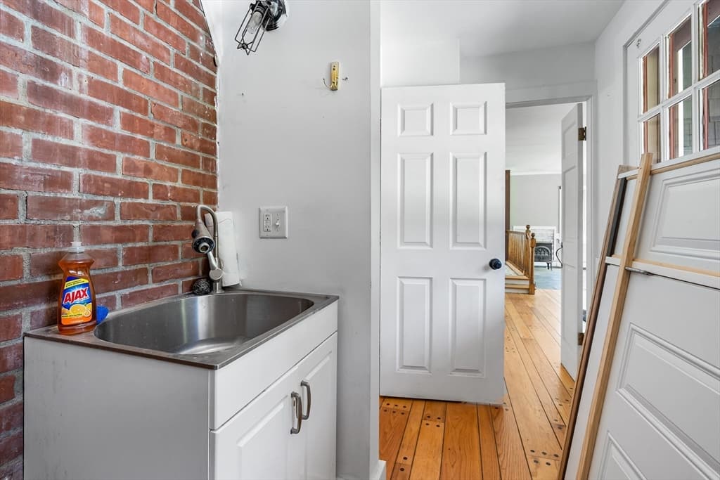 Single Family Residence at 20 School St, Rehoboth MA 02769, photo 15 of 41