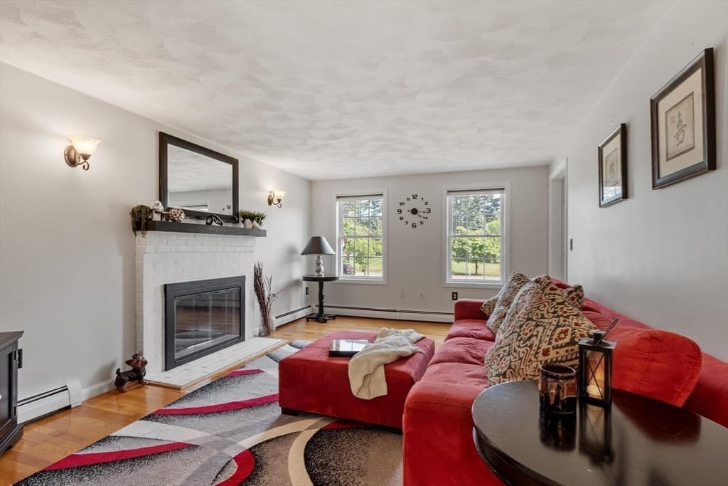 135 Jennies Way, Tewksbury MA 01876 photo 16