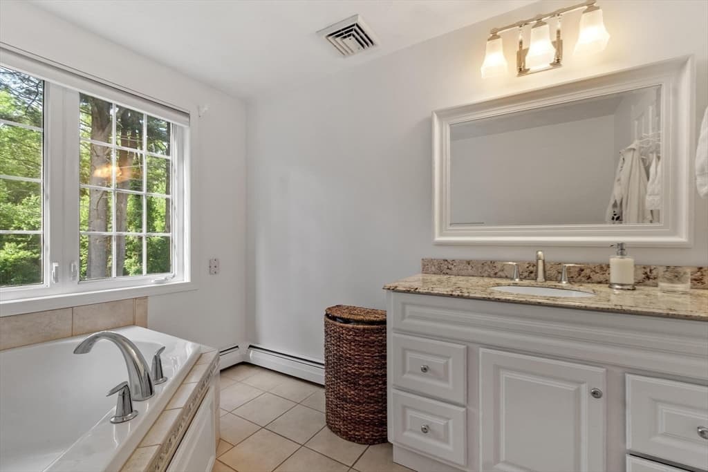 135 Jennies Way, Tewksbury MA 01876 photo 22