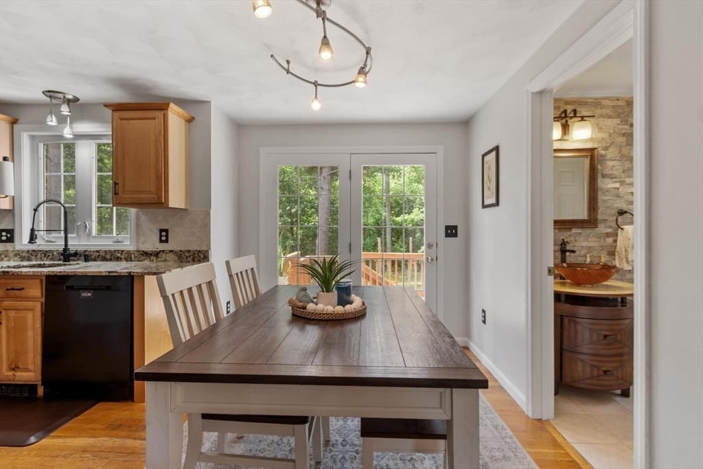 135 Jennies Way, Tewksbury MA 01876 photo 9