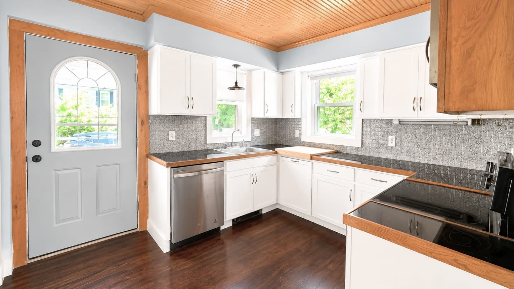 Single Family Residence at 21 River St, North Adams MA 01247, photo 7 of 20