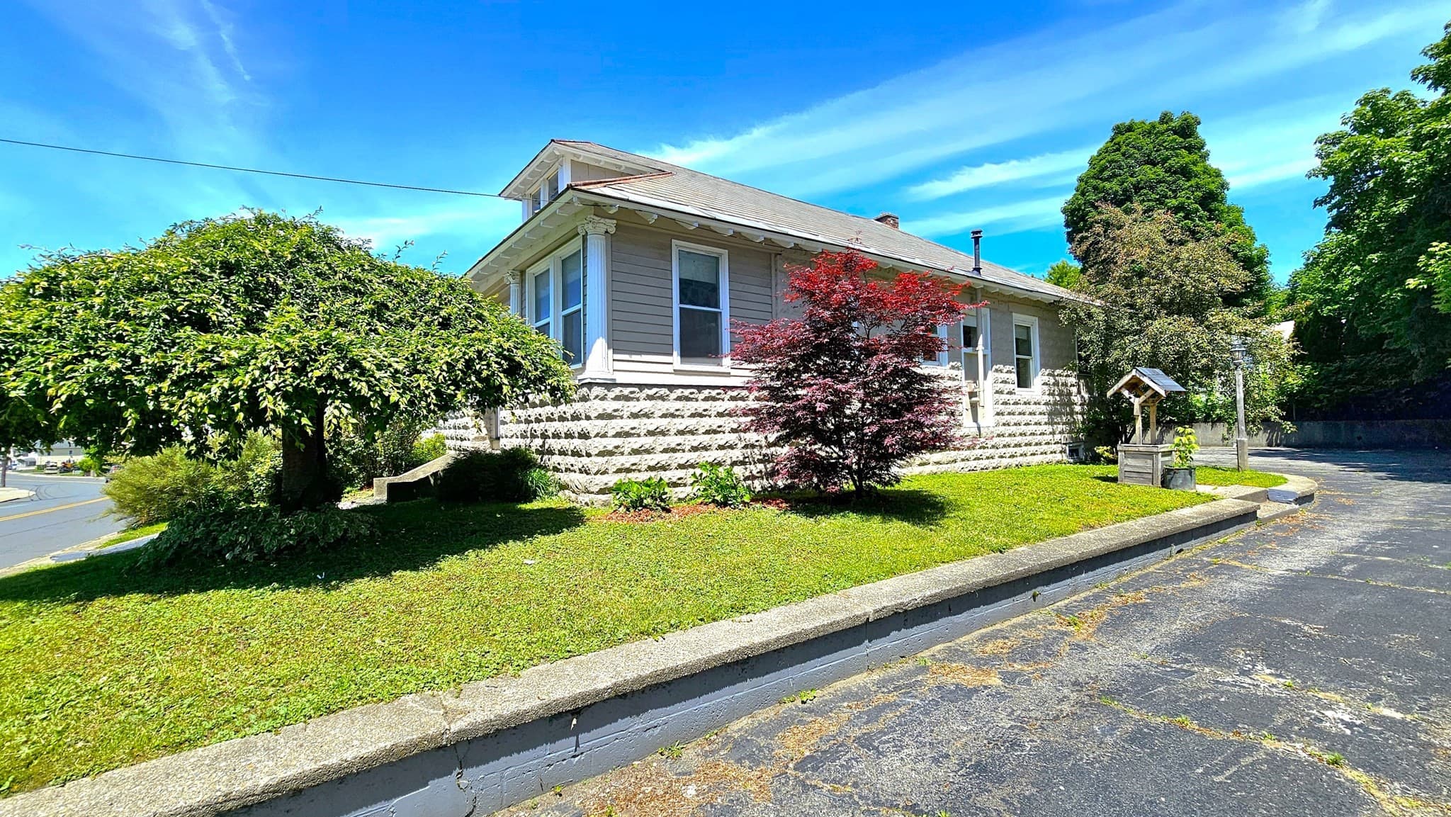 Single Family Residence at 21 River St, North Adams MA 01247, photo 5 of 20