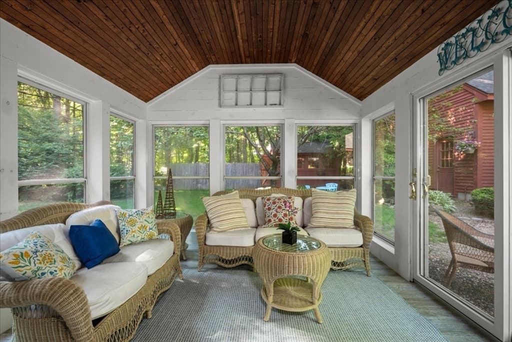 Single Family Residence at 225 E Temple St, Boylston MA 01505, Boylston, photo 14 of 42