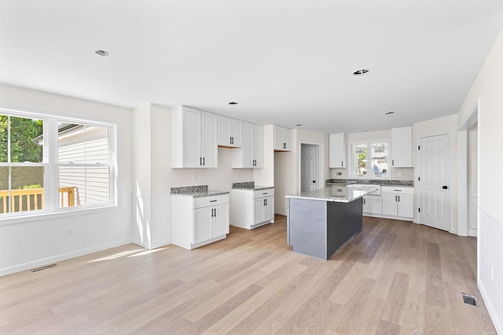 38 Hemlock Street, Douglas MA 01516 photo 4