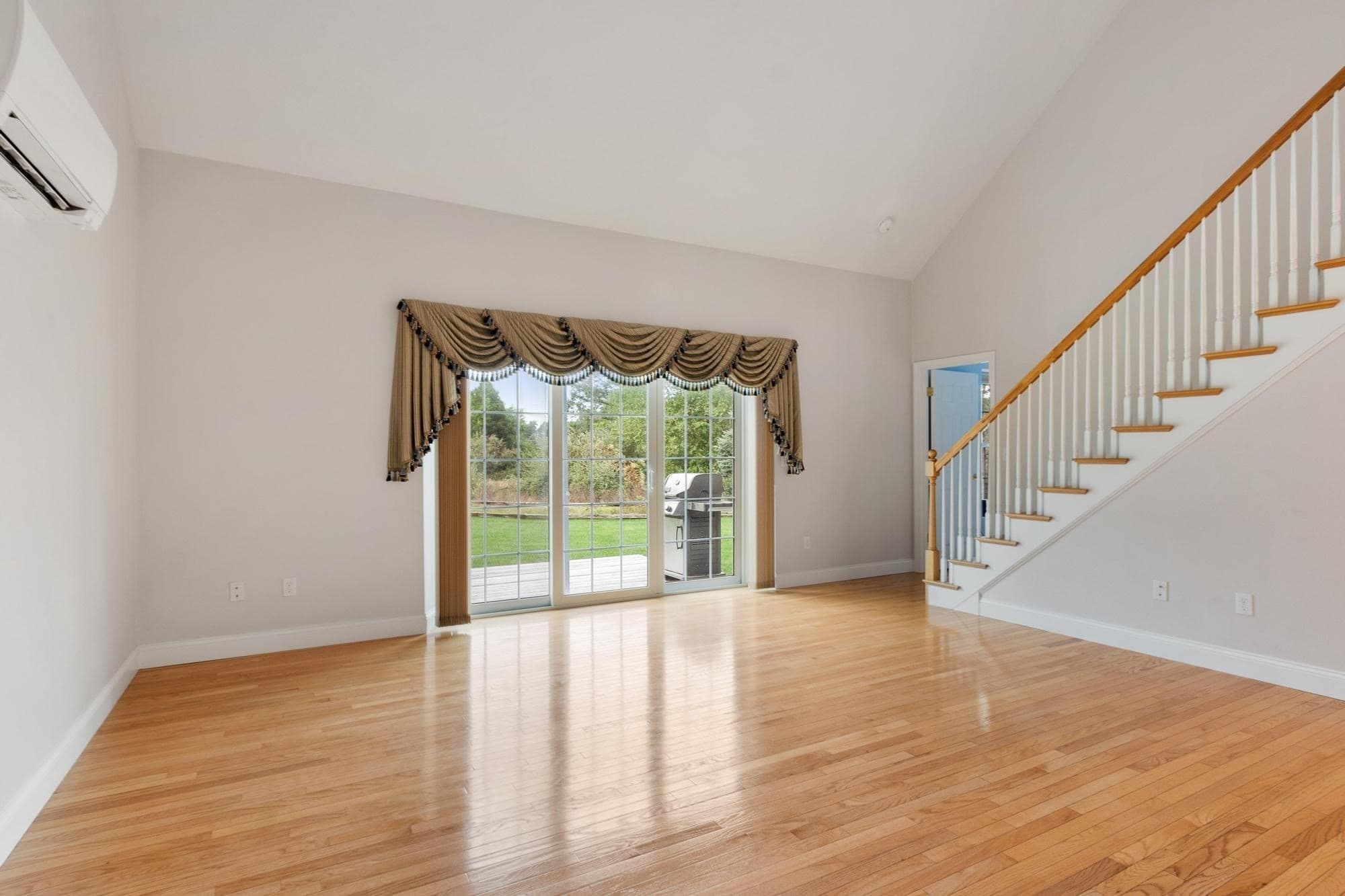 Single Family Residence at 2 Adams Circle, Devens MA 01434, photo 7 of 42
