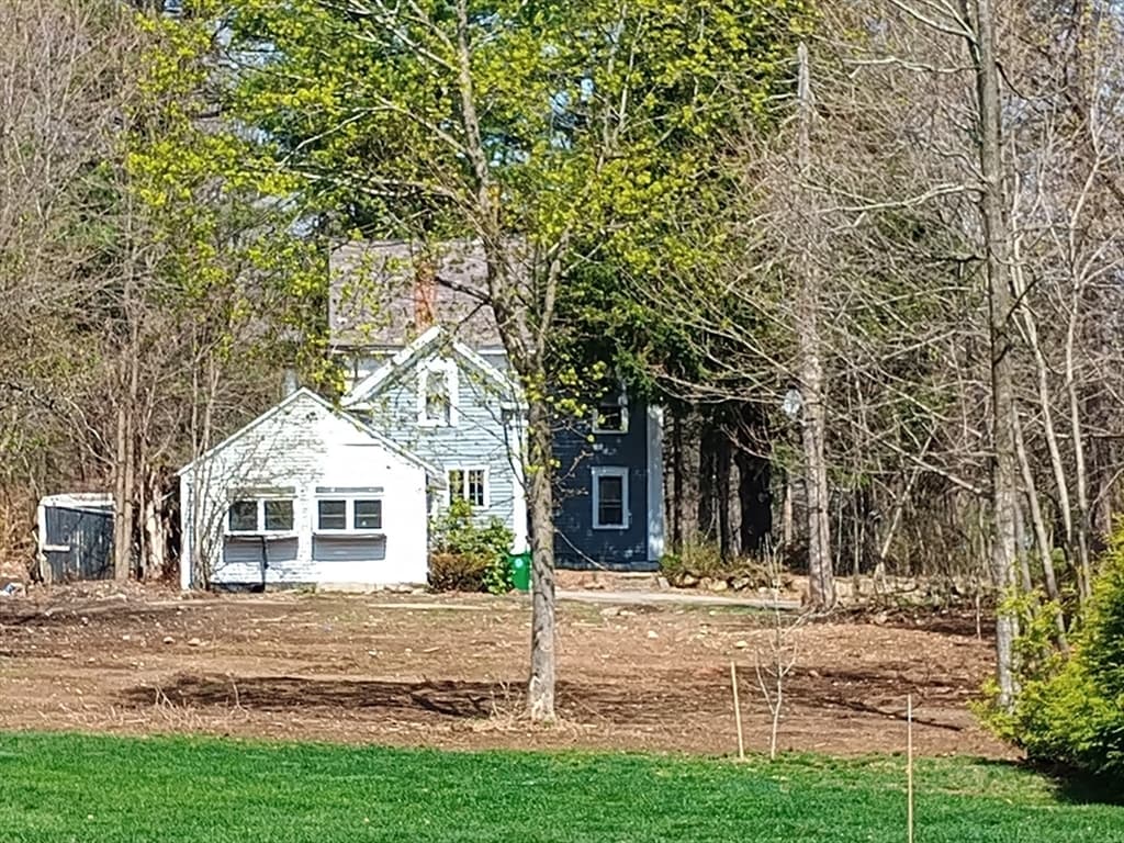 9 Olive Street, Ashland MA 01721