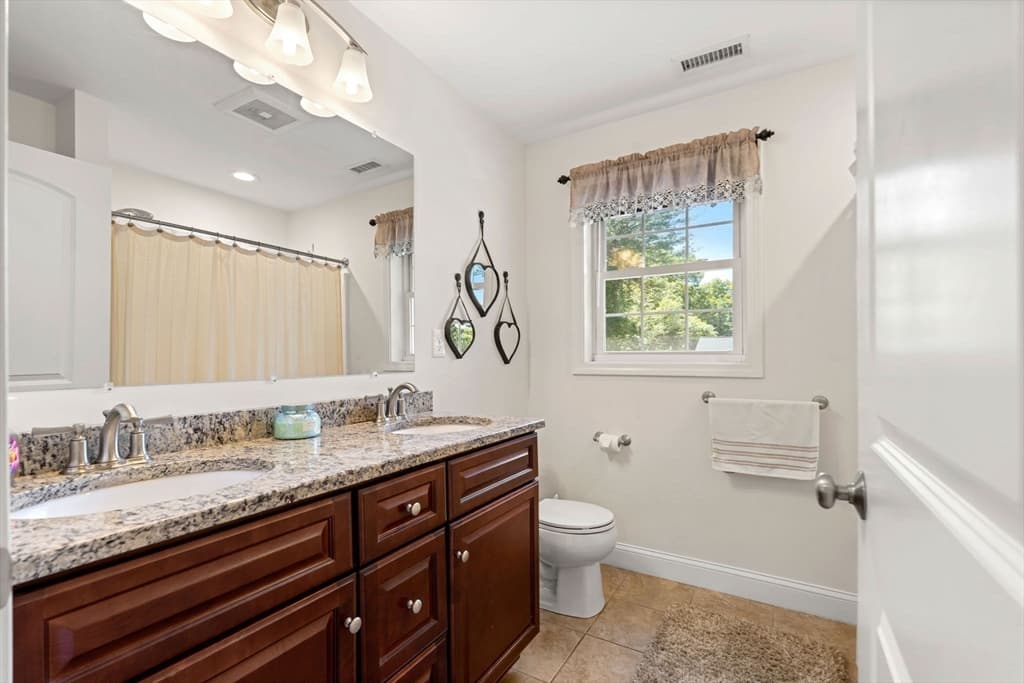 34 Amesbury Ave, Amesbury MA 01913 photo 19