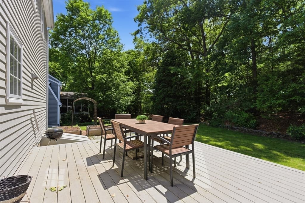 81 Parish Rd, Needham MA 02494 photo 32