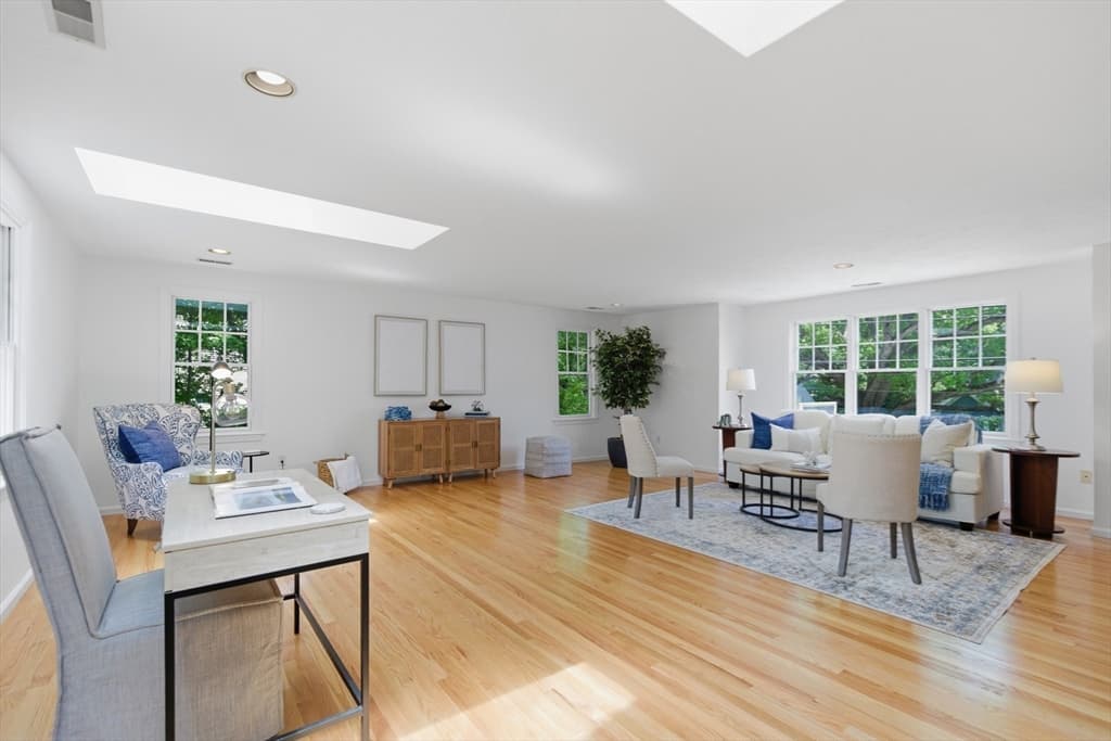 81 Parish Rd, Needham MA 02494 photo 11