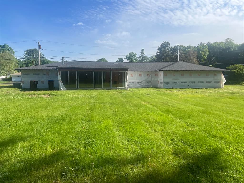 Single Family Residence at 5 Richard Rd, Hingham MA 02043, photo 5 of 20