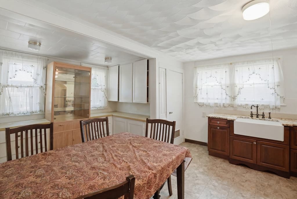 14 Katherine Road, Stoneham MA 02180 photo 9