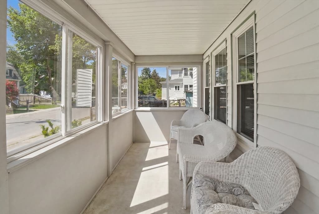 14 Katherine Road, Stoneham MA 02180 photo 4