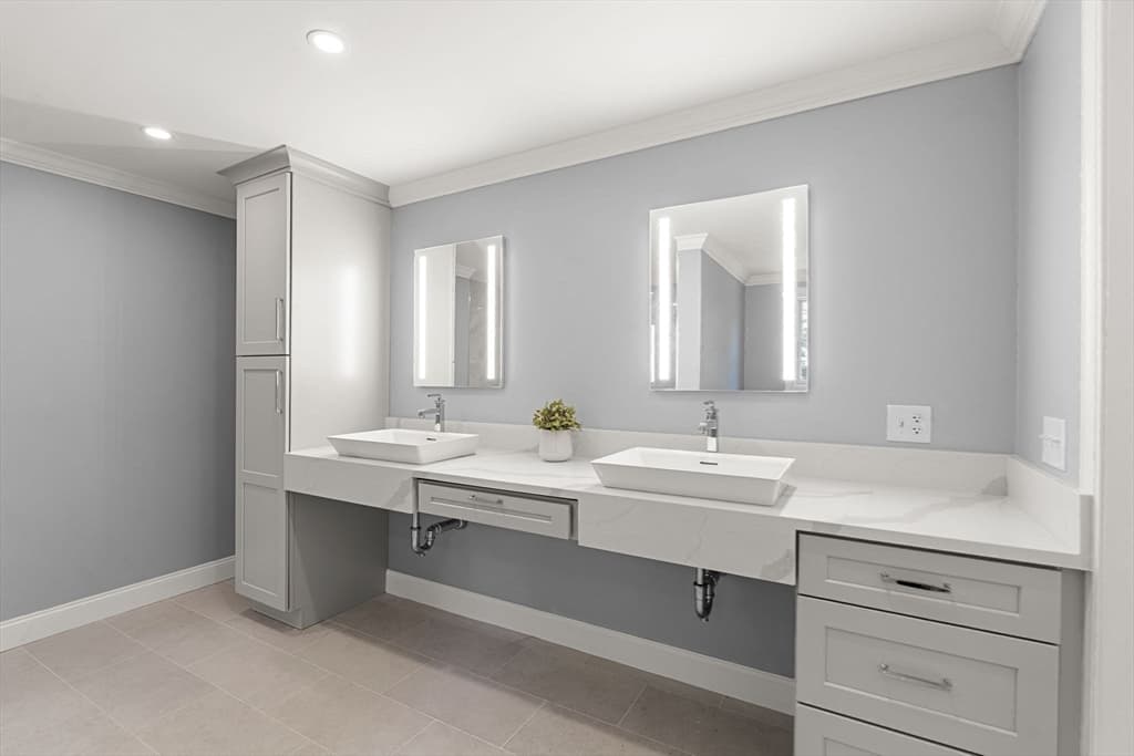 Single Family Residence at 1375 Brush Hill Rd, Milton MA 02186, Milton, photo 16 of 39