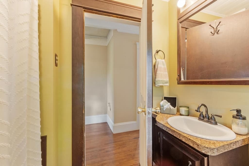 113 Simonds St, Fitchburg MA 01420 photo 27