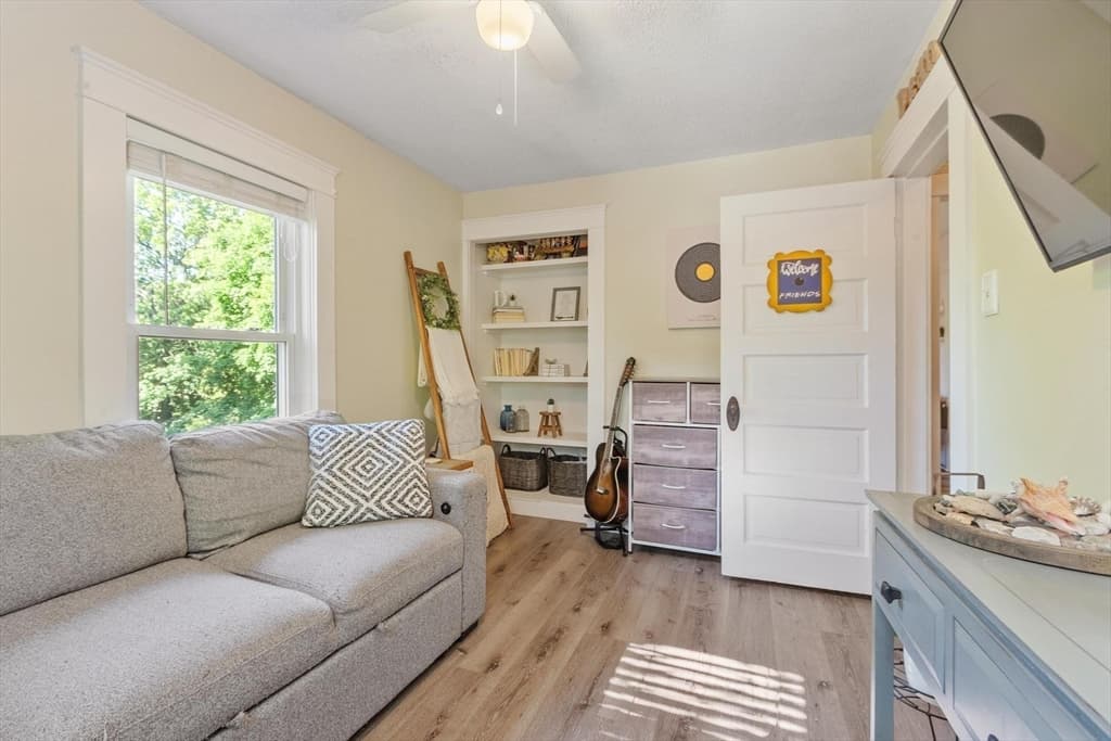 113 Simonds St, Fitchburg MA 01420 photo 30