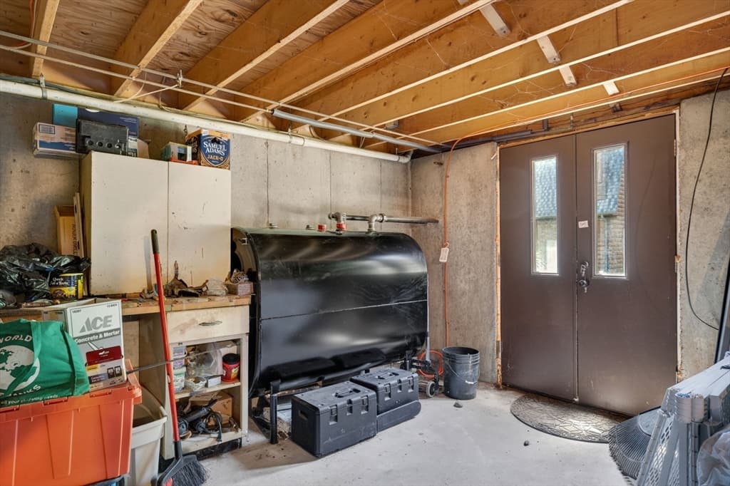 Single Family Residence at 51 Bryant St, Berkley MA 02779, Berkley, photo 22 of 41