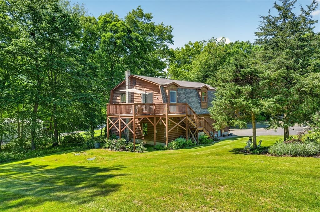 Single Family Residence at 51 Bryant St, Berkley MA 02779, Berkley, photo 24 of 41