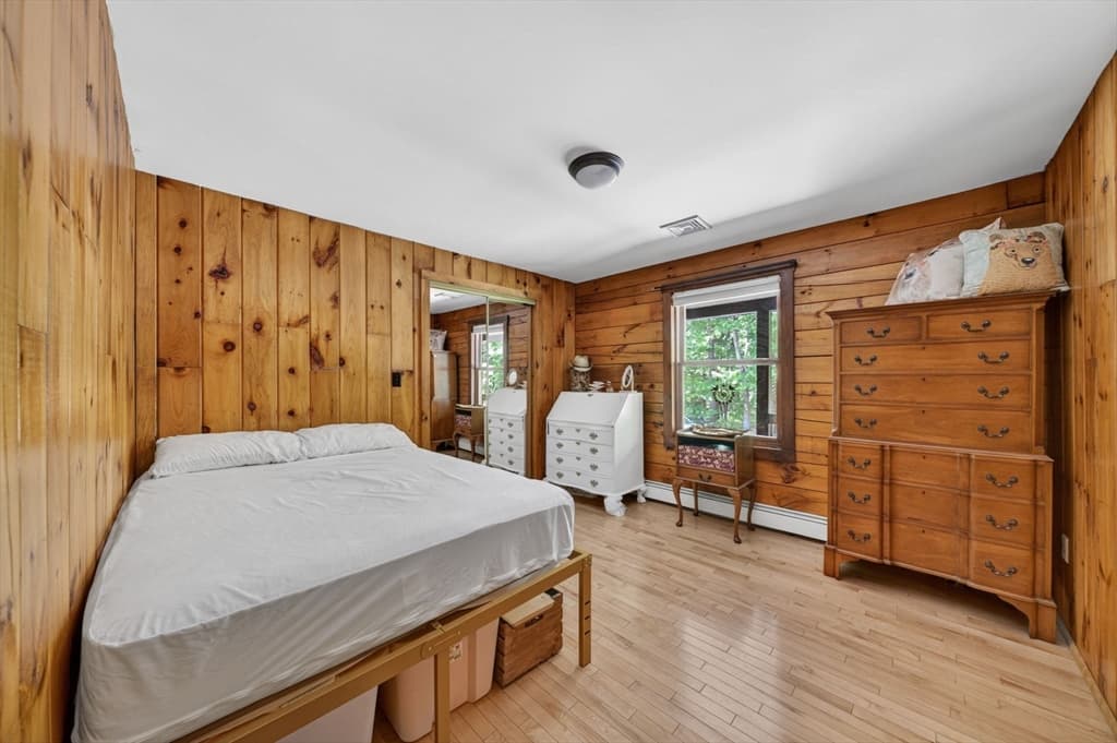 Single Family Residence at 51 Bryant St, Berkley MA 02779, Berkley, photo 18 of 41