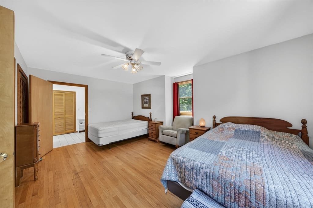 Single Family Residence at 51 Bryant St, Berkley MA 02779, Berkley, photo 29 of 41