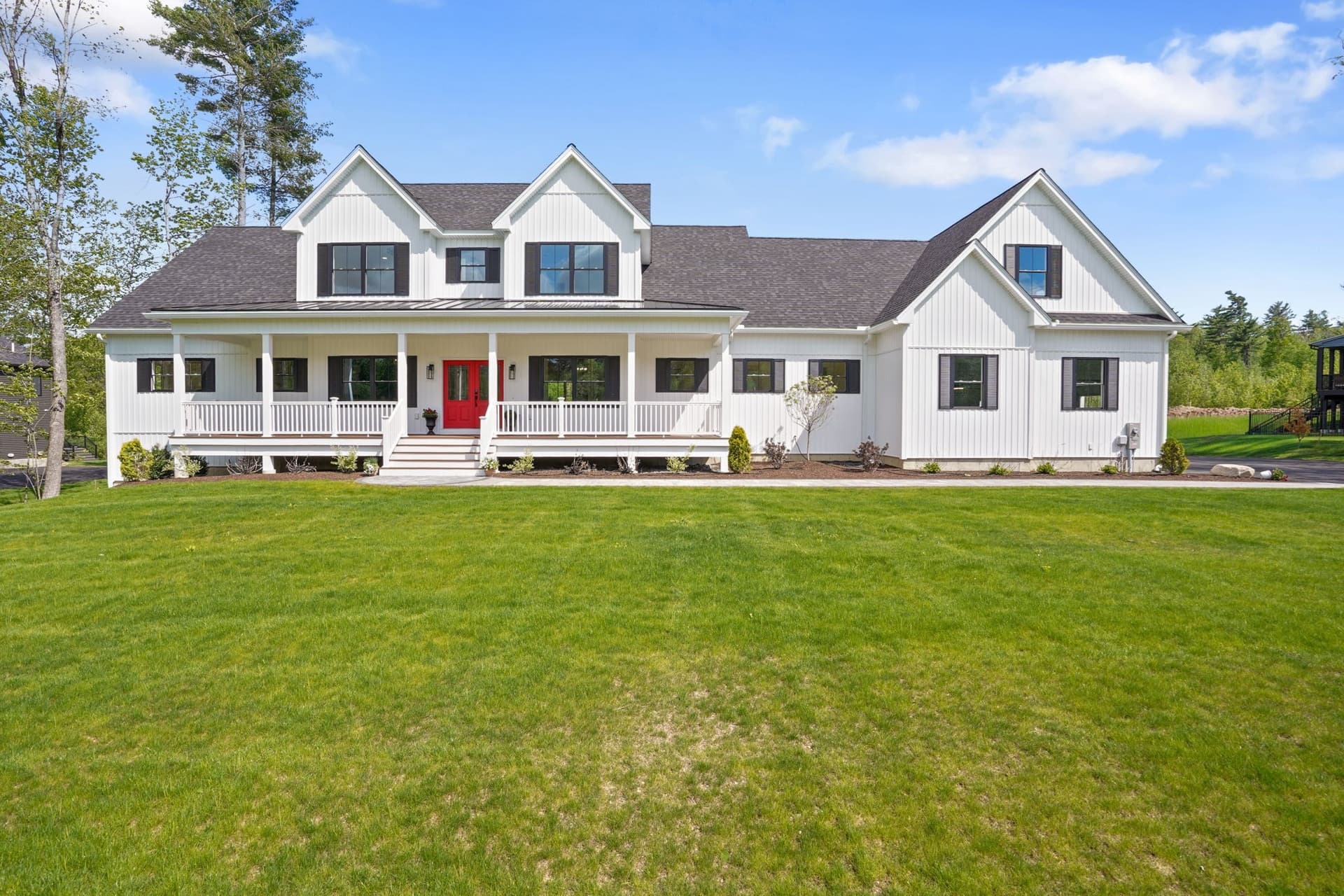 32 Colby Farm Rd, Chester NH 03036
