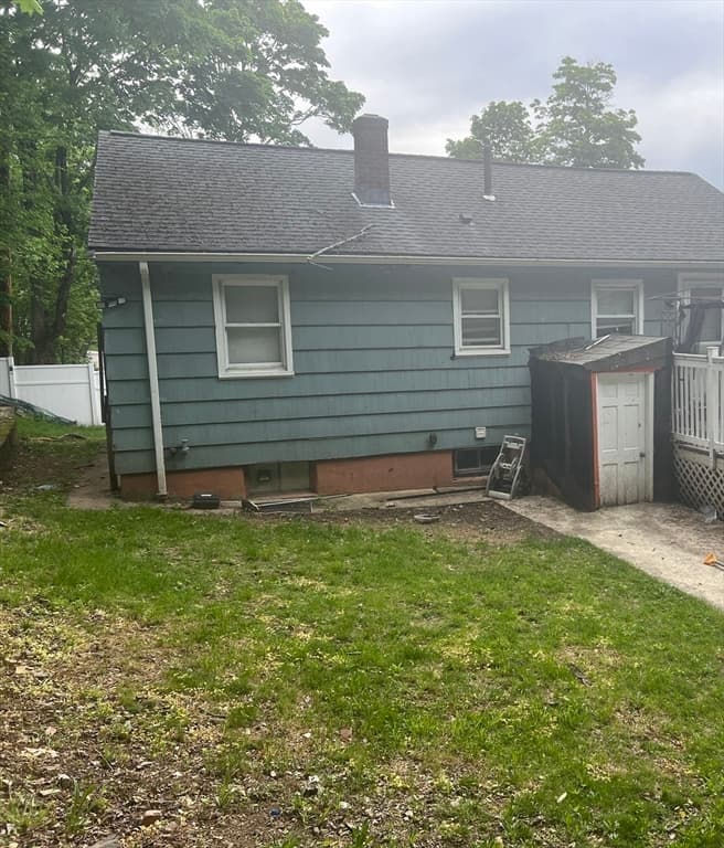 Single Family Residence at 42 Warren Ave, Boston MA 02136, photo 6 of 6