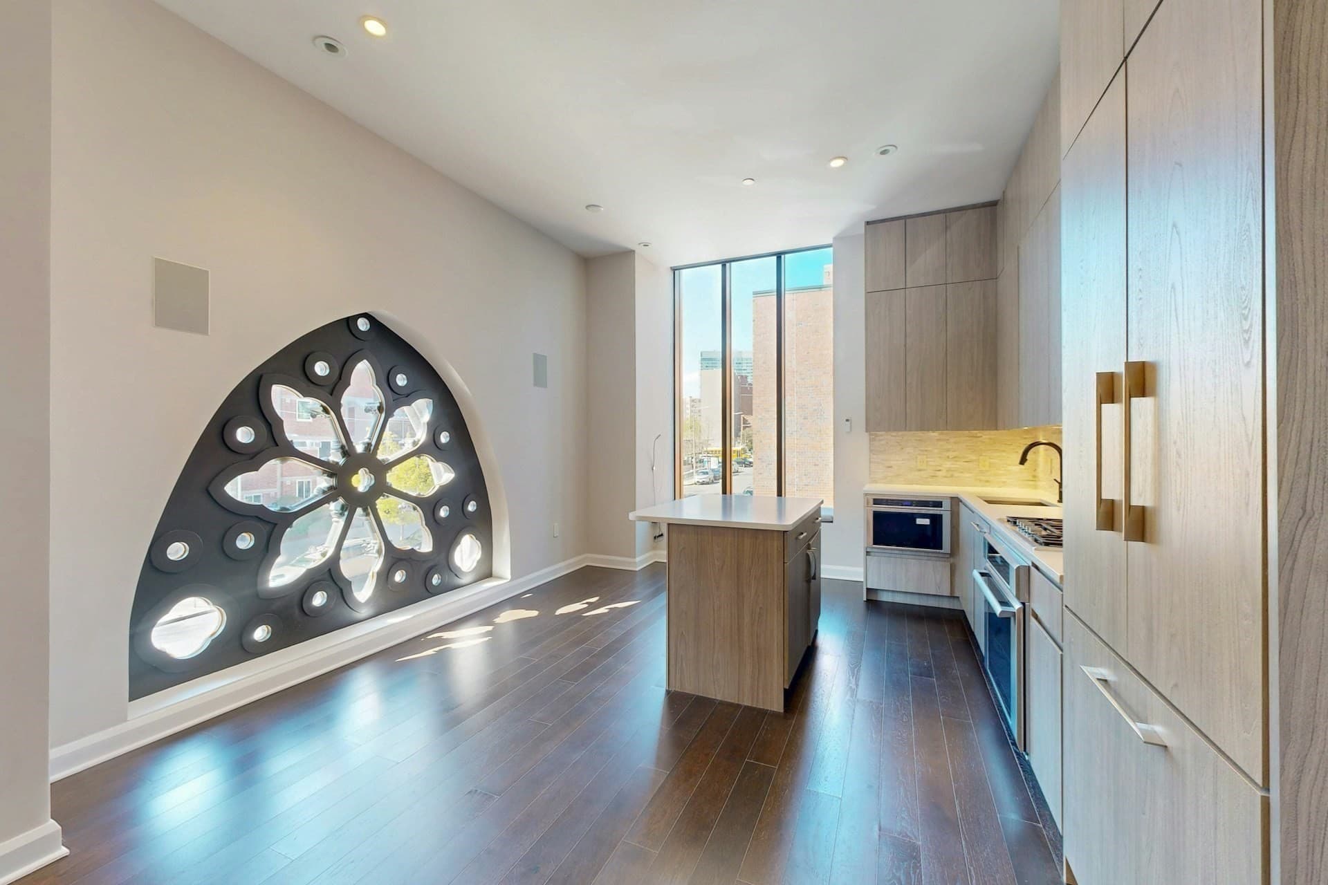 Condominium at 140 Shawmut Ave # 2A, Boston MA 02118, photo 3 of 29