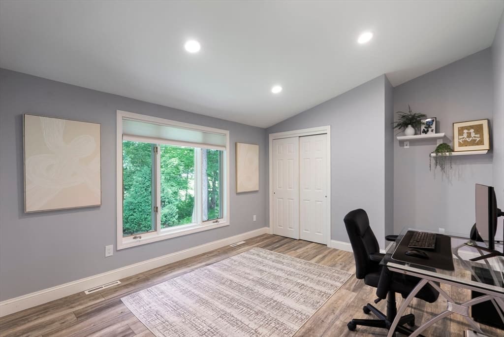 550 Wolf Swamp, Longmeadow MA 01106 photo 22