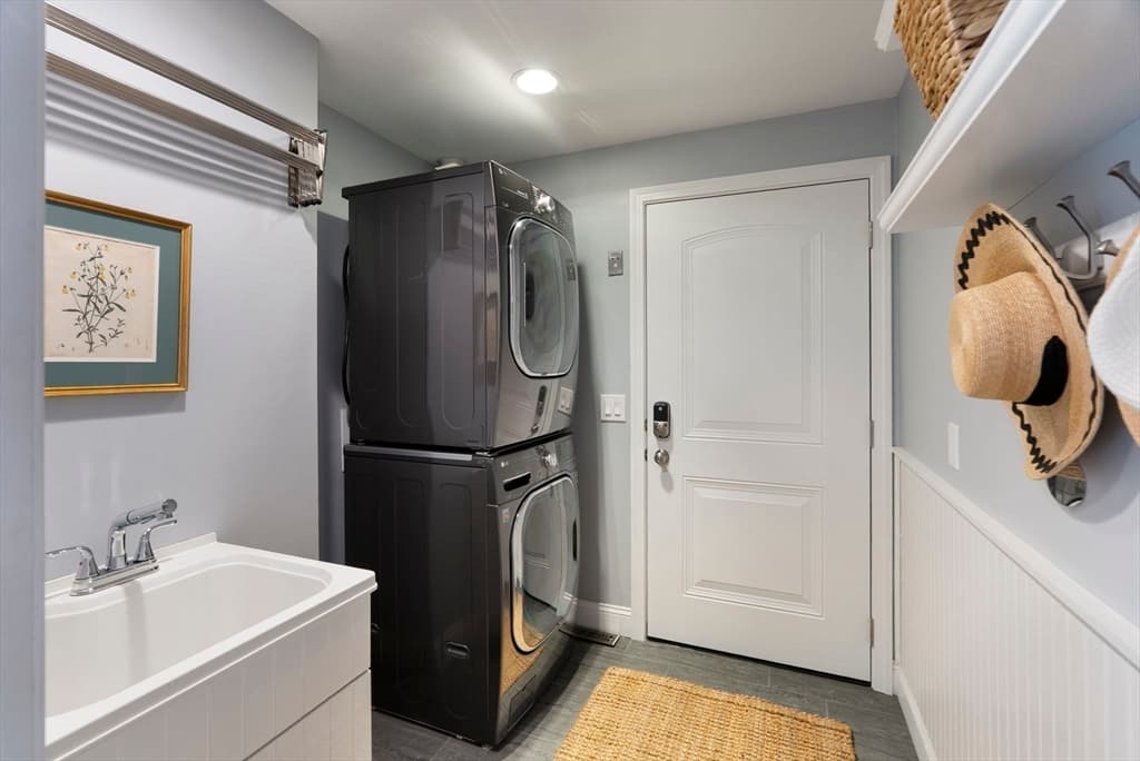550 Wolf Swamp, Longmeadow MA 01106 photo 20