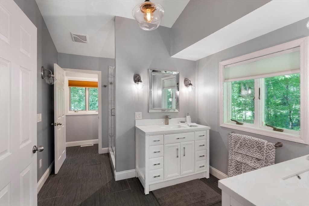 550 Wolf Swamp, Longmeadow MA 01106 photo 25