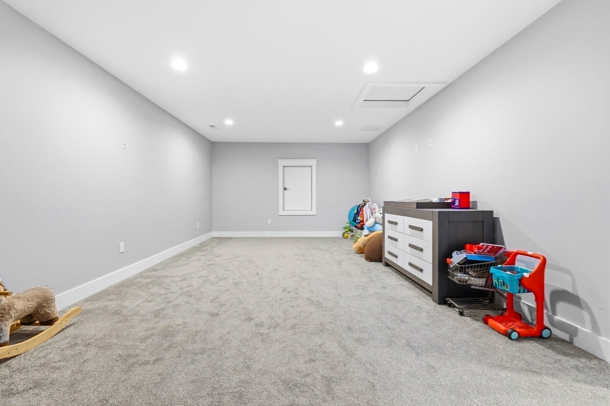 Single Family Residence at 16 Cape Club Dr, Sharon MA 02067, photo 23 of 30