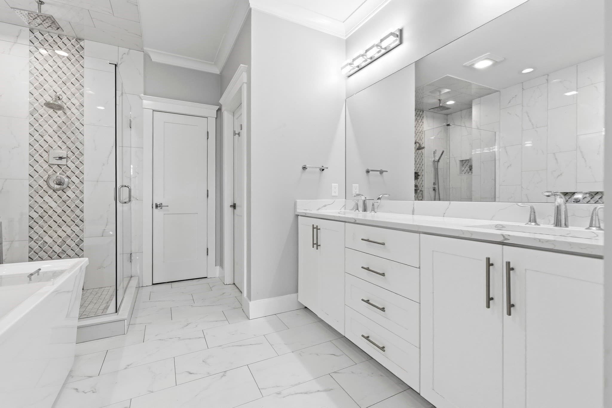 Single Family Residence at 16 Cape Club Dr, Sharon MA 02067, photo 11 of 30