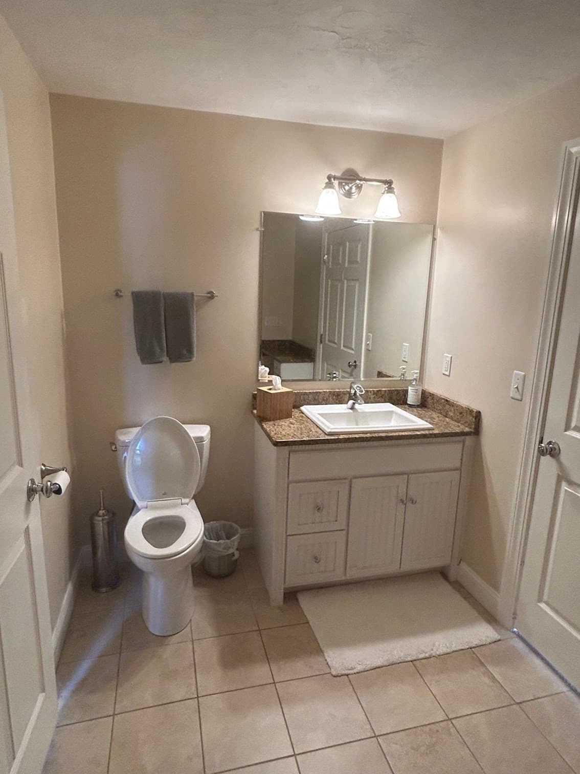 Condominium at 947 Pleasent St # 947, Framingham MA 01701, photo 8 of 34