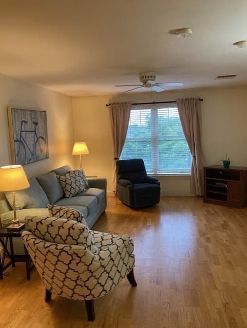 Condominium at 7 Crescent Way # 307, Sturbridge MA 01518, Sturbridge, photo 5 of 15