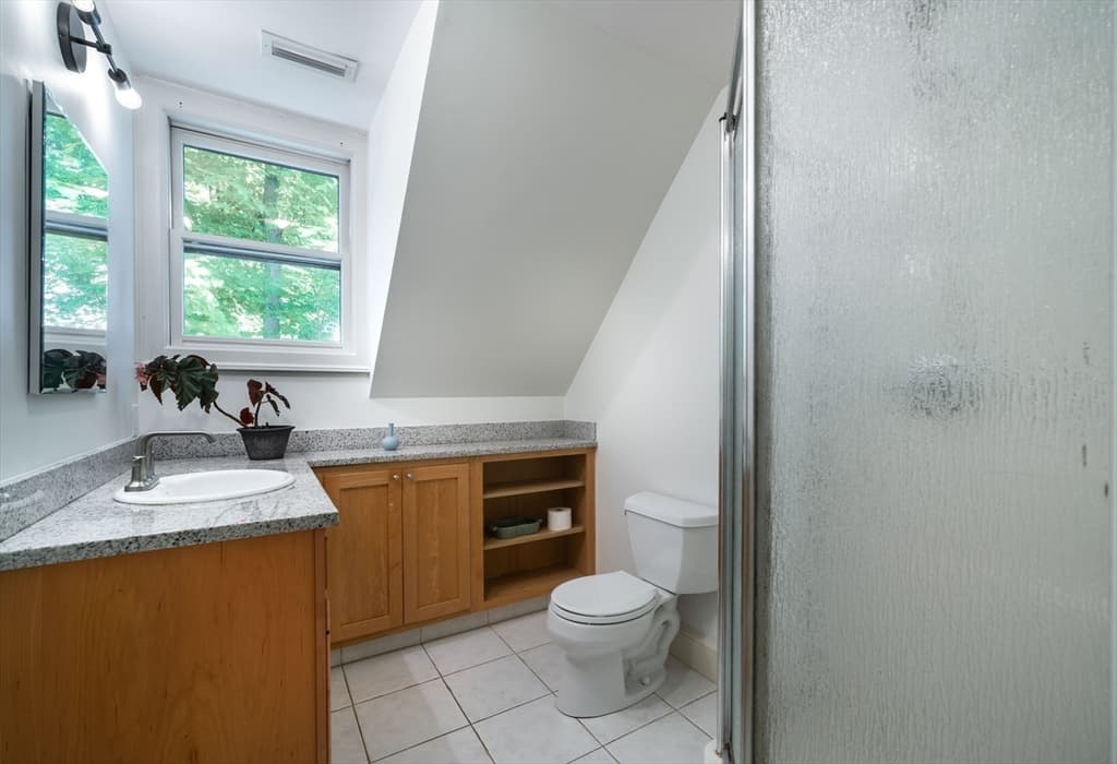 Single Family Residence at 114 S Main St, Northampton MA 01062, Northampton, photo 33 of 42