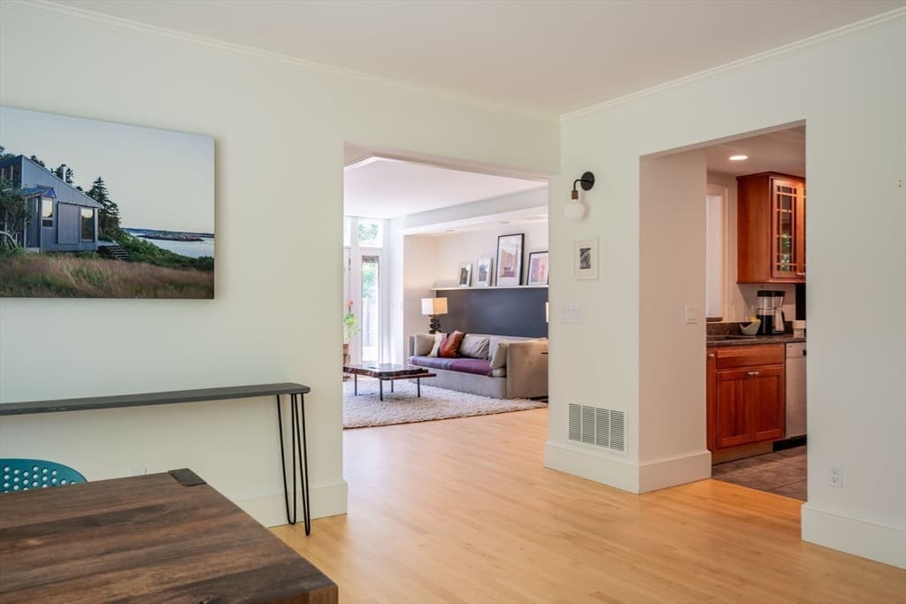 Single Family Residence at 114 S Main St, Northampton MA 01062, Northampton, photo 14 of 42