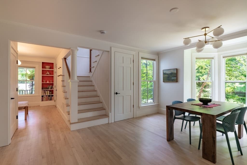 Single Family Residence at 114 S Main St, Northampton MA 01062, Northampton, photo 8 of 42
