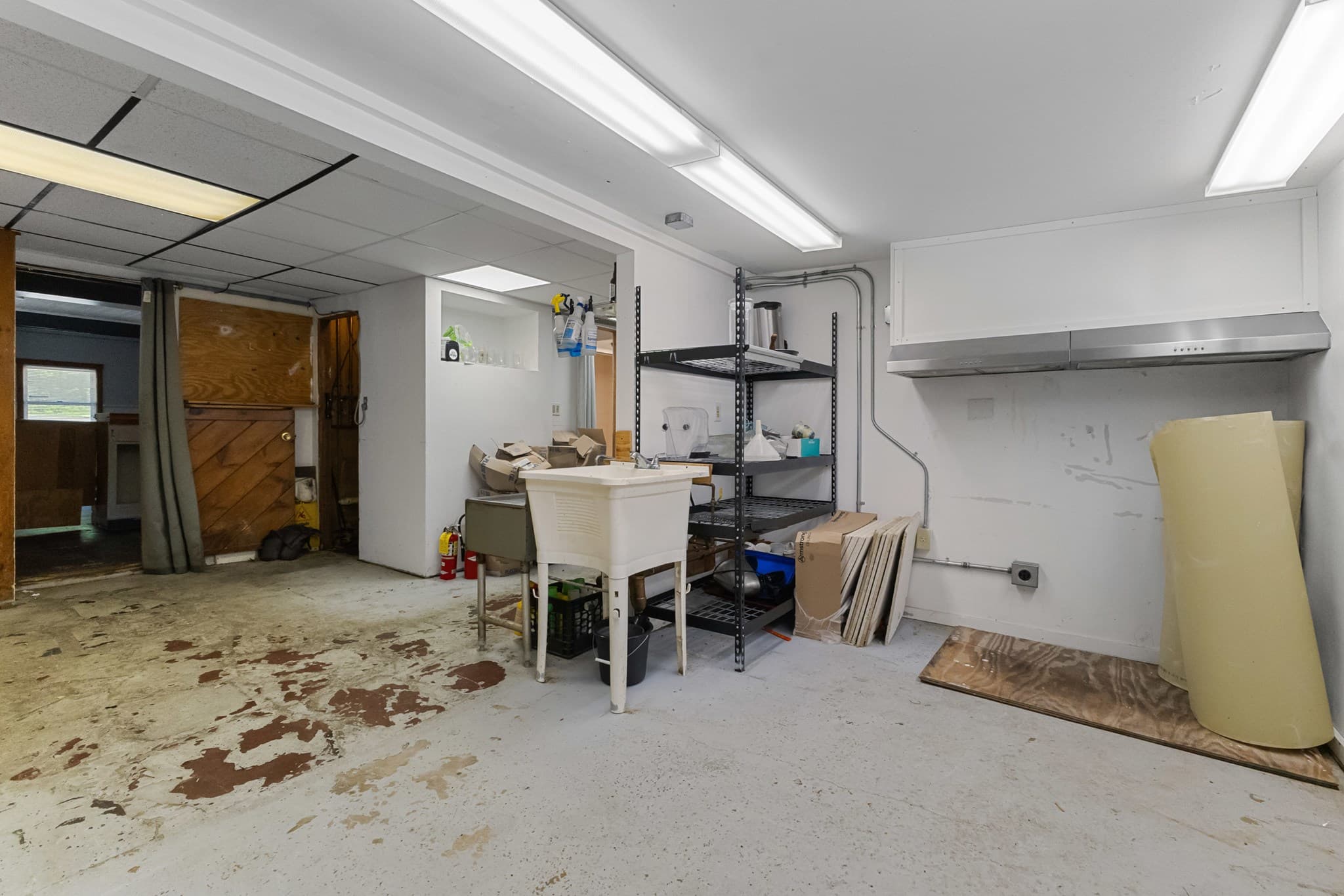 Commercial Sale at 31 E Brookfield Rd, North Brookfield MA 01535, photo 27 of 42