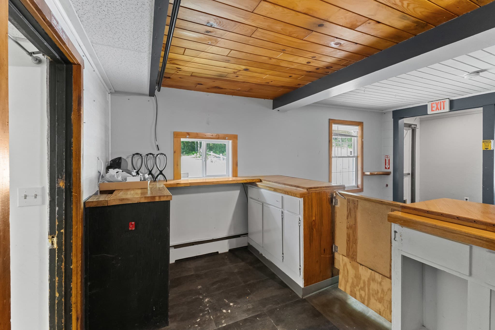 Commercial Sale at 31 E Brookfield Rd, North Brookfield MA 01535, photo 9 of 42