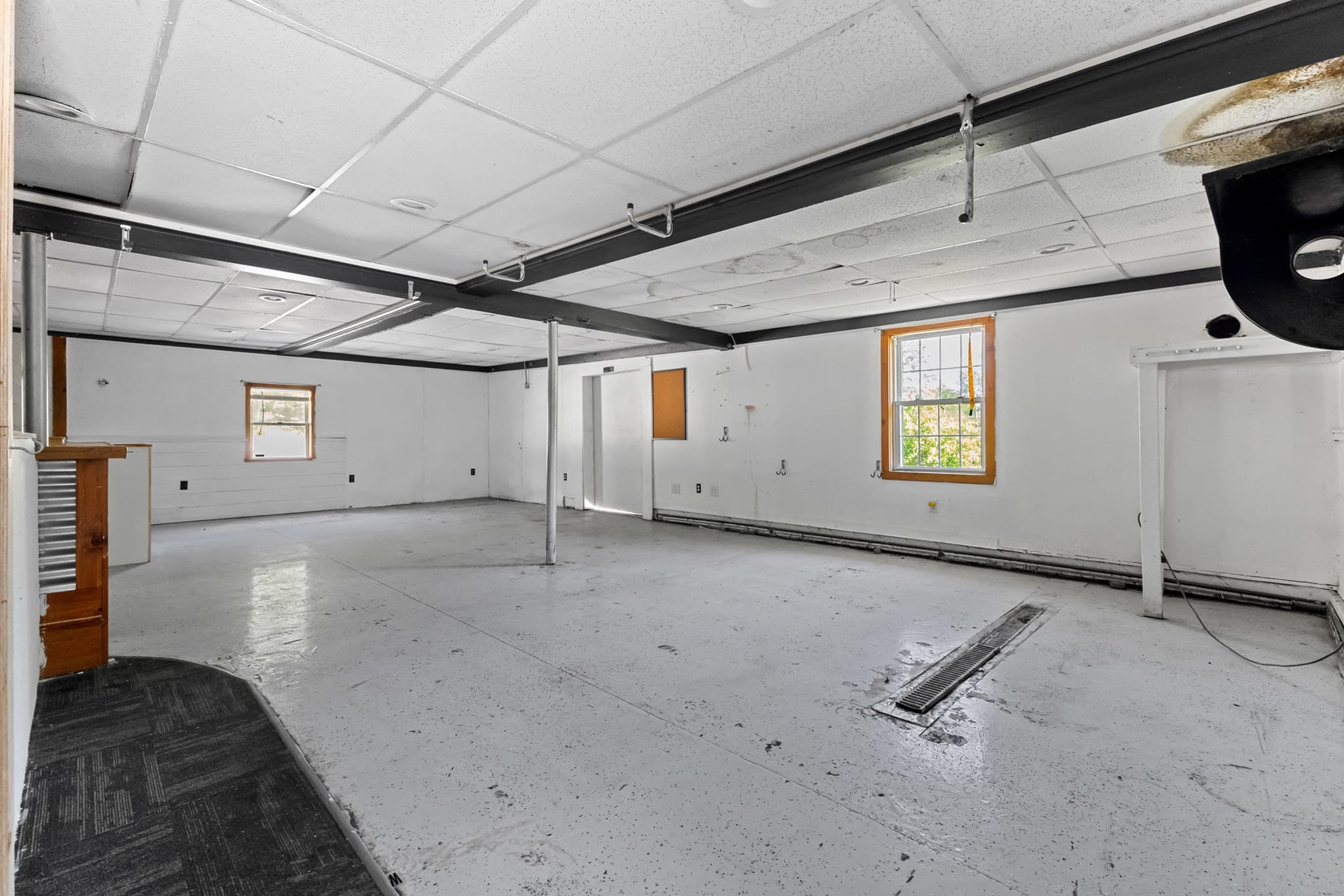 Commercial Sale at 31 E Brookfield Rd, North Brookfield MA 01535, photo 24 of 42