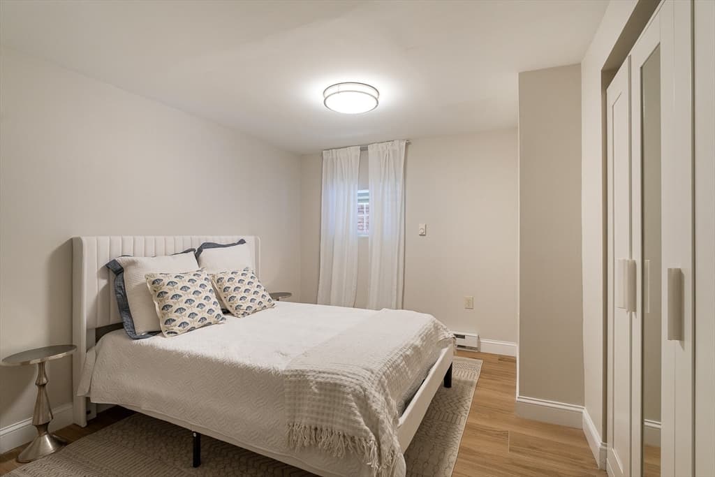 Condominium at 125 Princeton Street, Boston MA 02128, photo 23 of 33