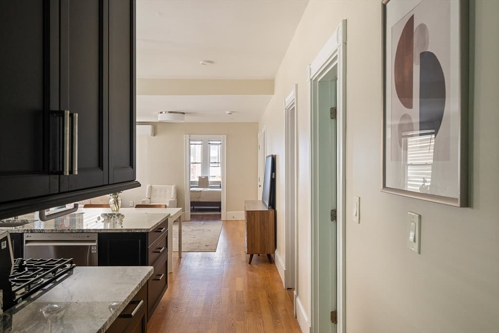 Condominium at 125 Princeton Street, Boston MA 02128, photo 9 of 33