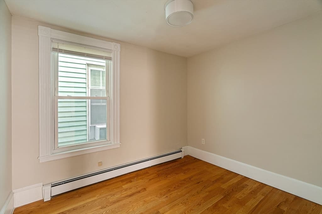 Condominium at 125 Princeton Street, Boston MA 02128, photo 14 of 33