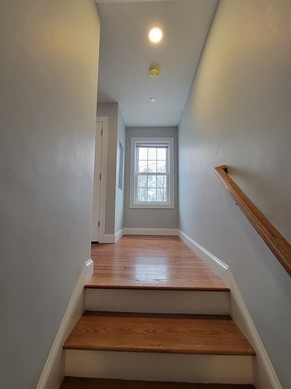 Condominium at 946 Warren Ave # F, Brockton MA 02301, Brockton, photo 2 of 18