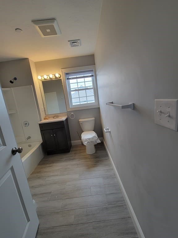 Condominium at 946 Warren Ave # F, Brockton MA 02301, Brockton, photo 15 of 18